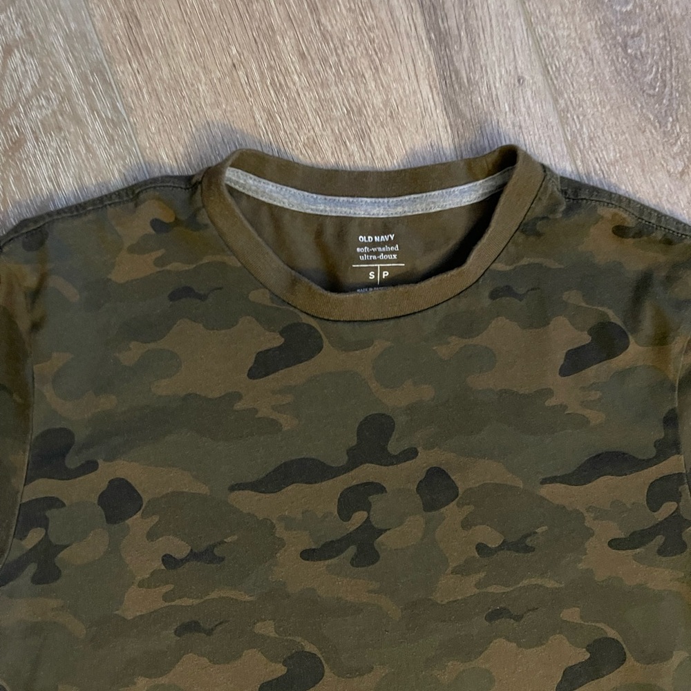 SOLD🚨Unisex Old Navy Camo Soft Washed Crew Tee Cotton Adult Sz S - Picture 5 of 6